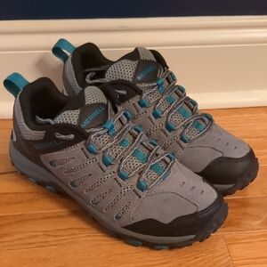 Merrell Athletic Shoes in Gray and Teal